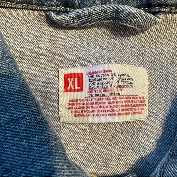 Target Pride New York 1969 Stonewall Riots Denim Jacket Womens XL Blue Button - Picture 4 of 16